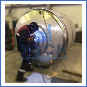 Купить баки и ёмкости из нержавеющей стали от завода УЗСК в Королёве